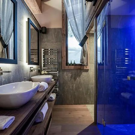 Echoes Of The Mountains: A Luxe Chalet In Apartment