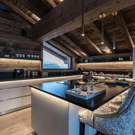 Lägenhet Echoes Of The Mountains: A Luxe Chalet In *