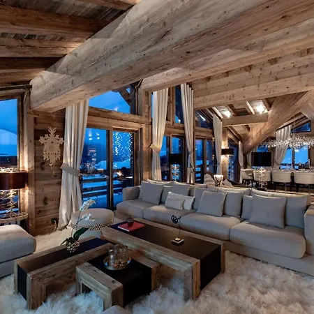 Echoes Of The Mountains: A Luxe Chalet In Apartament